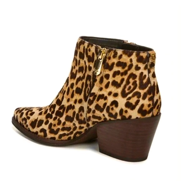 Sam Edelman Genuine Calf Hair Leopard Ankle
Bootie, NWOT Women's size 8 - Picture 3 of 6